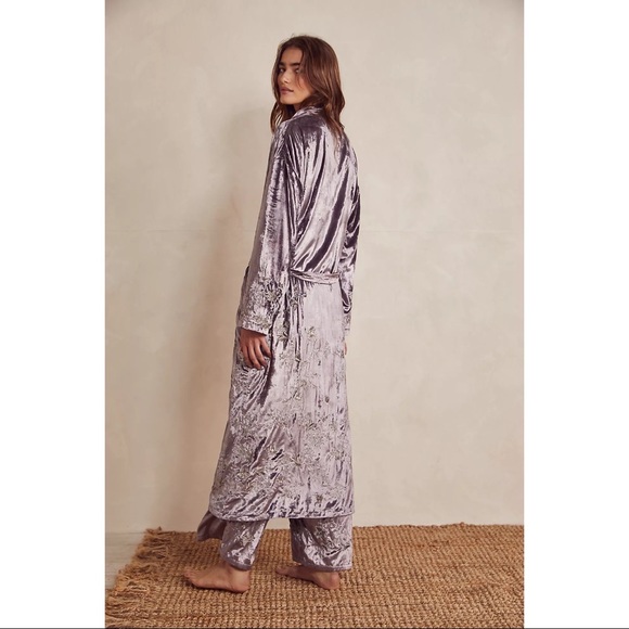 NWT Free People X Nigel Preston Embroidered Velvet Robe - Picture 15 of 16
